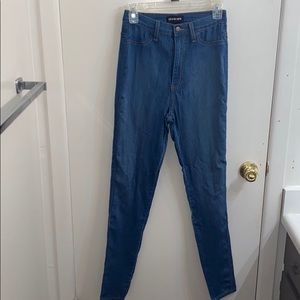 Classic medium wash skinny jeans